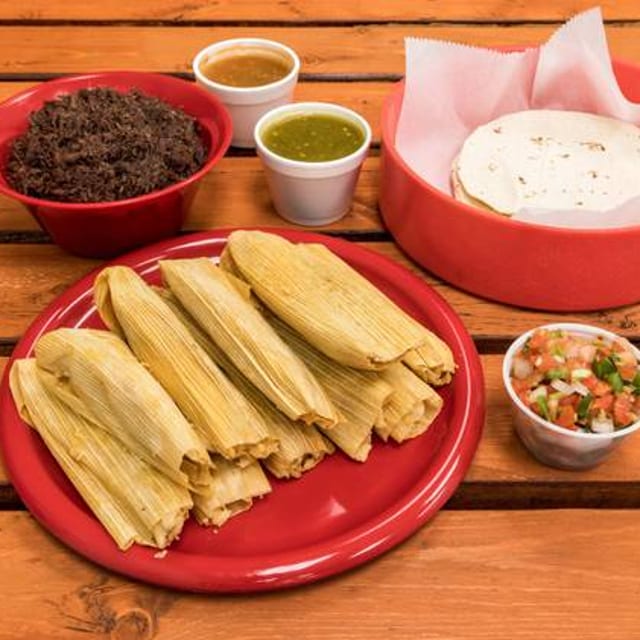 1 Lb Barbacoa, 10 Corn Tortillas, 1 Salsa (4 Oz), Handmade Tamales (1 Dozen).